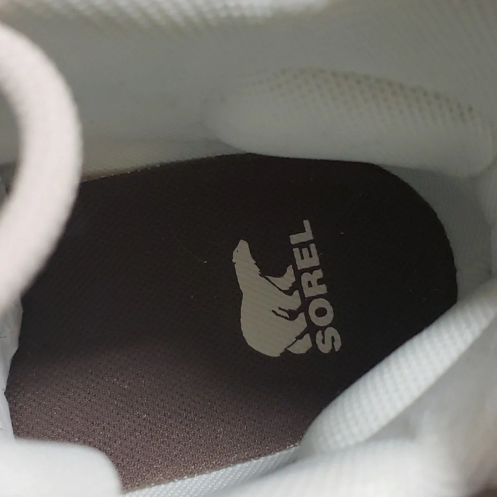 New Sorel hidden wedge sneakers Size 10 1/2